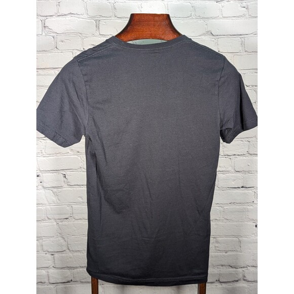 Bulleit Frontier Whiskey Men's Grey Logo Short Sleeve T Shirt Size Small NEW - Picture 4 of 8